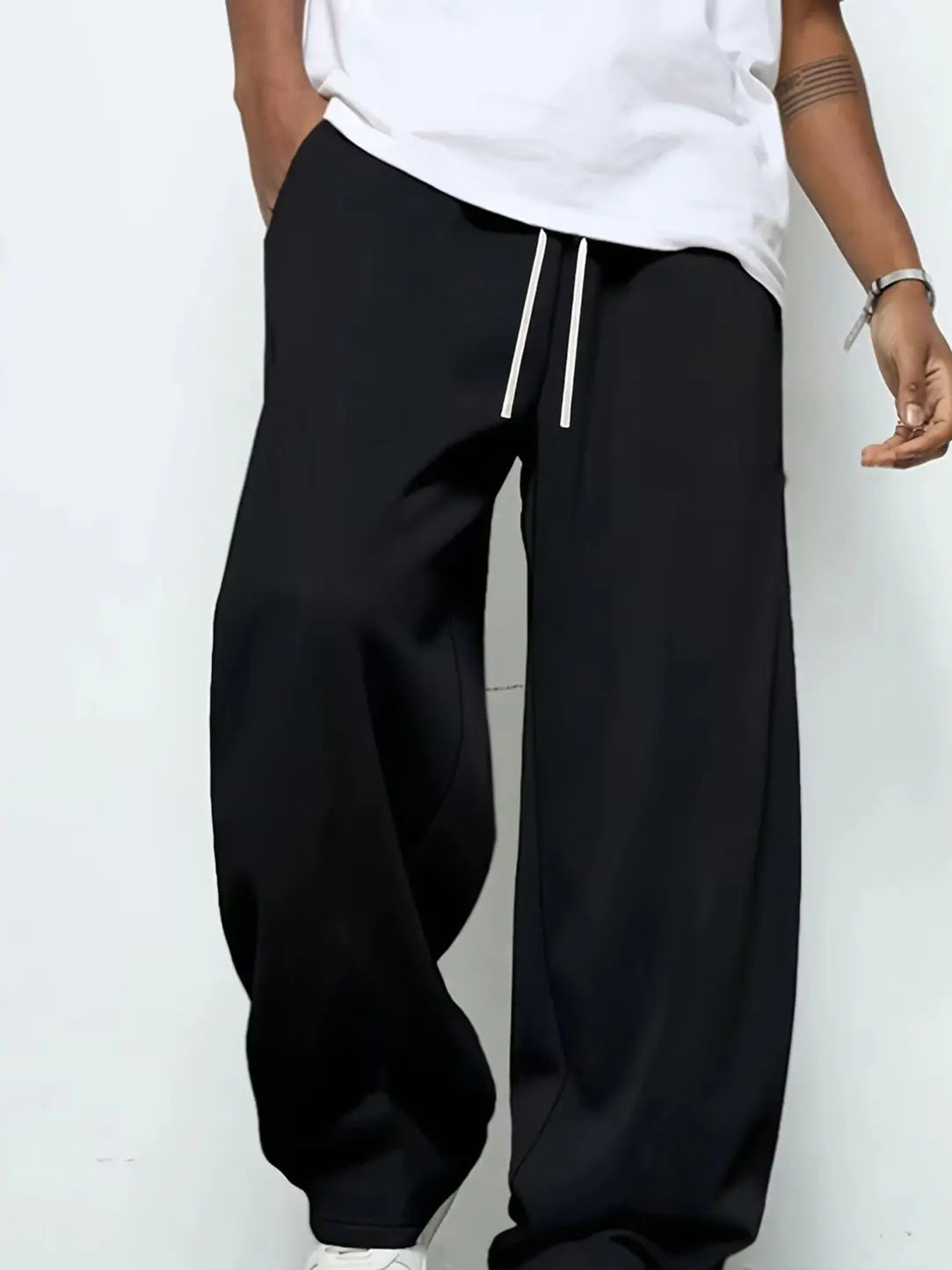 Men's straight leg sweatpants