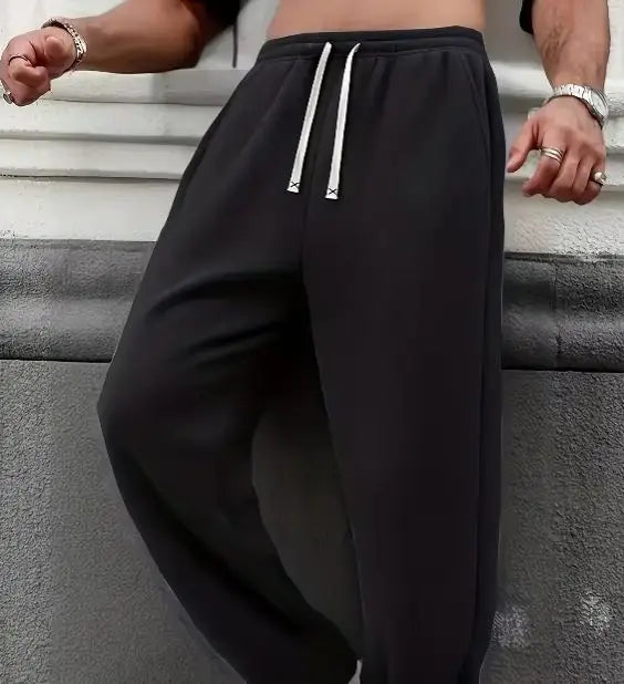 Men's straight leg sweatpants